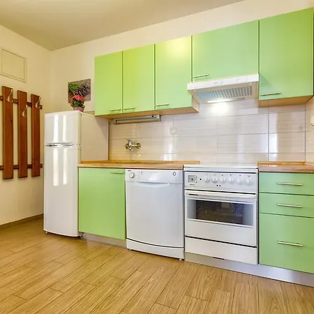 Arsen Apartmán *