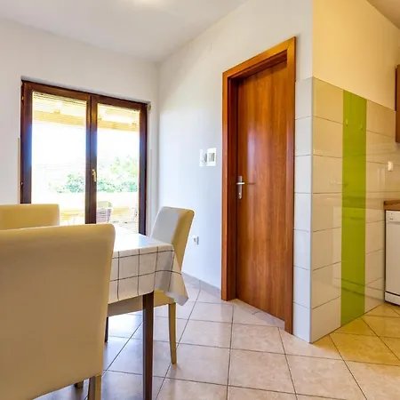 Apartment Arsen