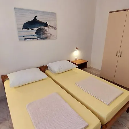 Arsen Apartment *