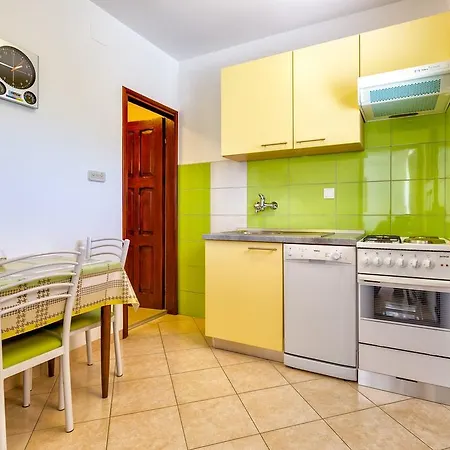Arsen Apartment