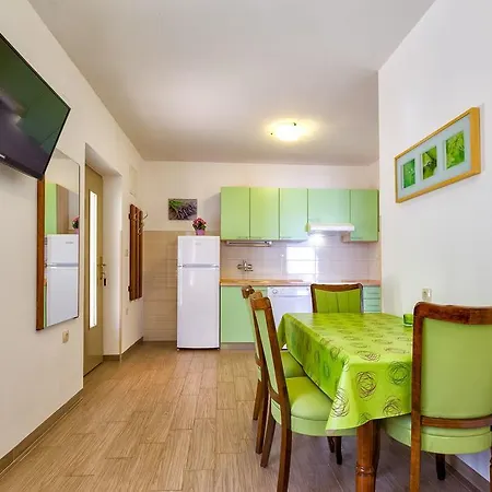 Arsen Apartment